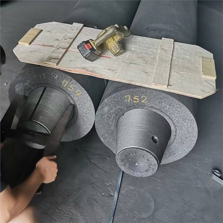 500mm Graphite Electrode For Arc Furnaces